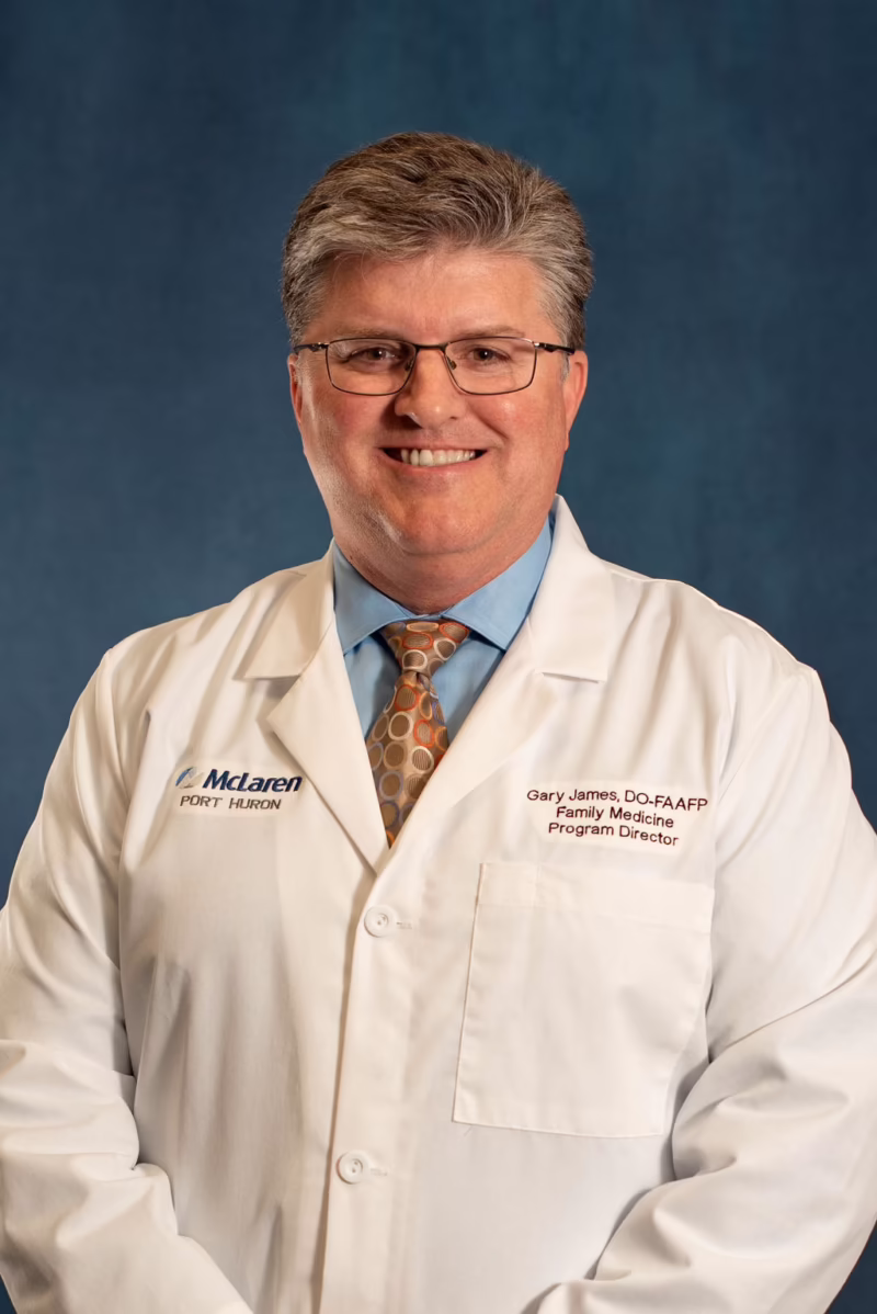 What is the difference between a primary care doctor and a family medicine doctor?