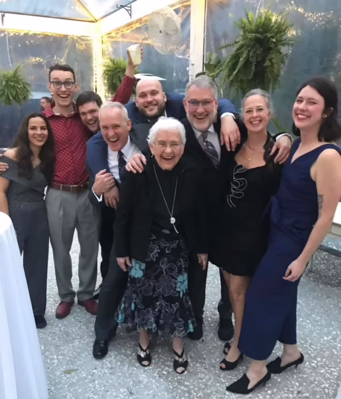 How many McLaren owners are there?