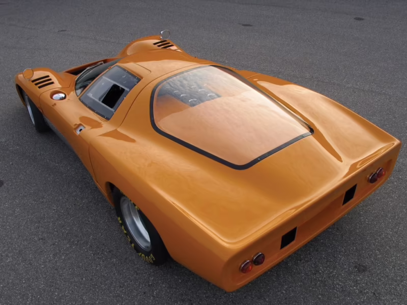 How many McLaren M6GT?
