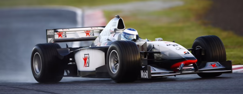 ¿Cuál es la velocidad máxima del mp4 13?