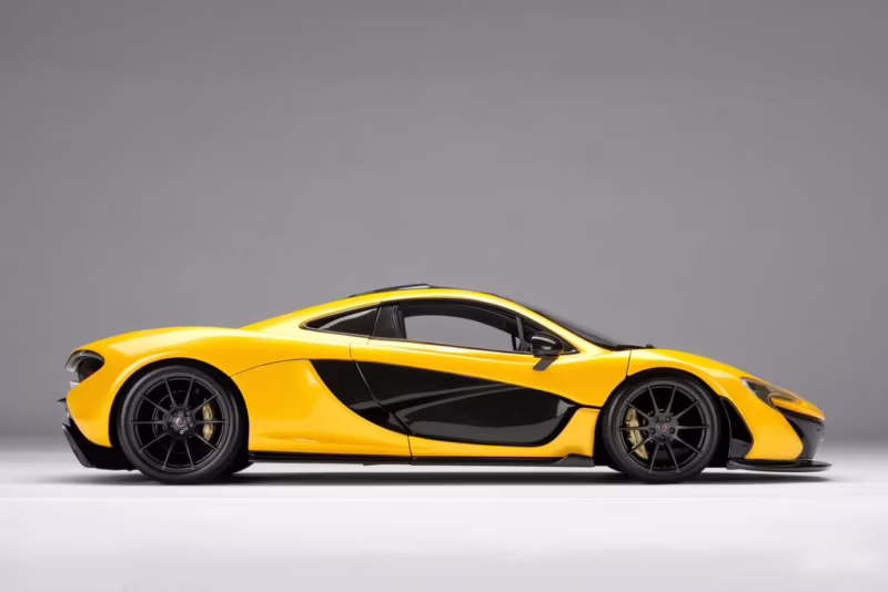 ¿Cuanto cuesta el Lego Mclaren p1 original?