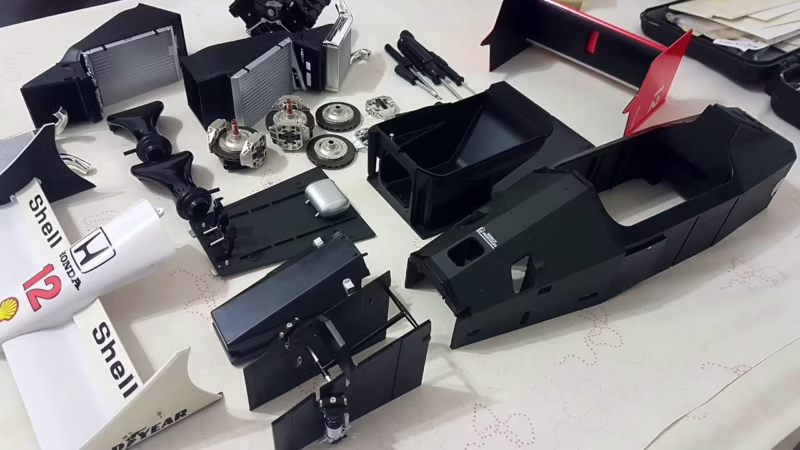 ¿Cuál es el número de teléfono de Planeta DeAgostini?