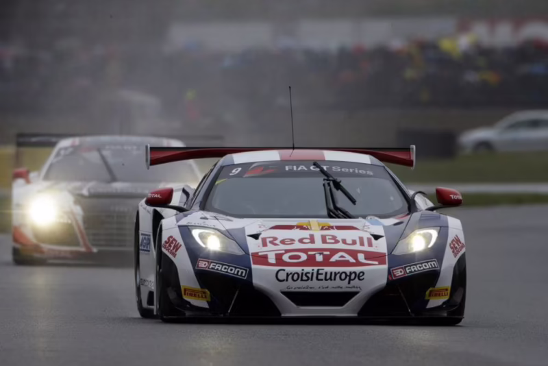 What happened to Sebastian Loeb?