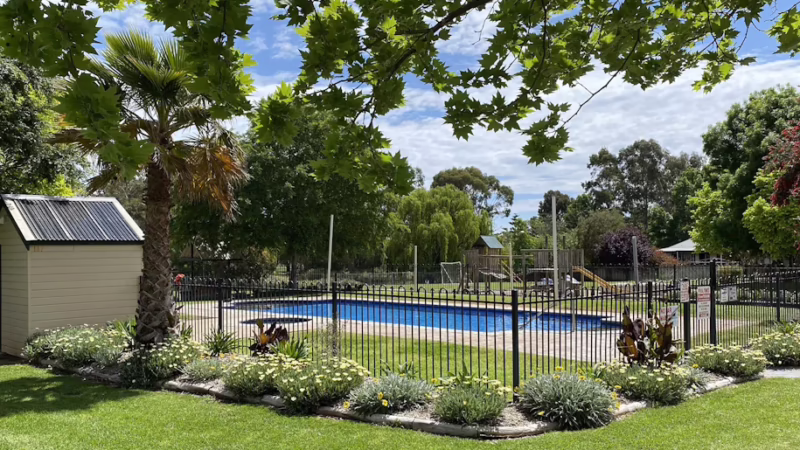 What are the top rated caravan parks in McLaren Vale?