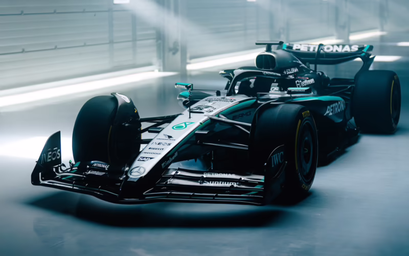 How much do Mercedes F1 employees make?