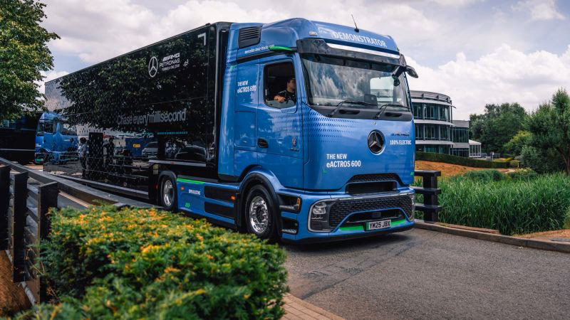 ¿Cuánto cuesta el Mercedes Actros?