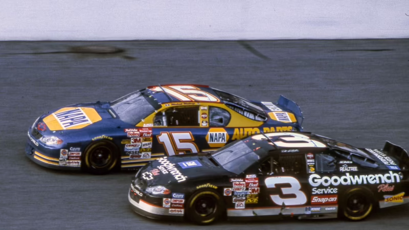 How much does Michael Waltrip make?