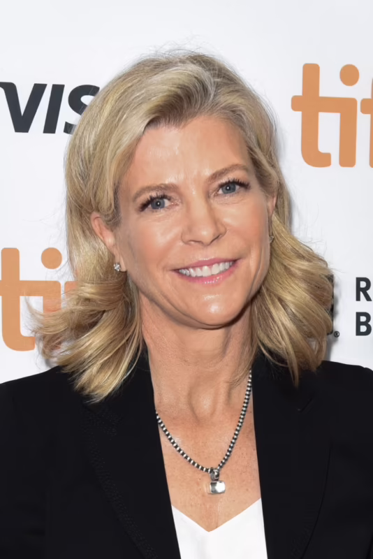 What is Michelle MacLaren's background?