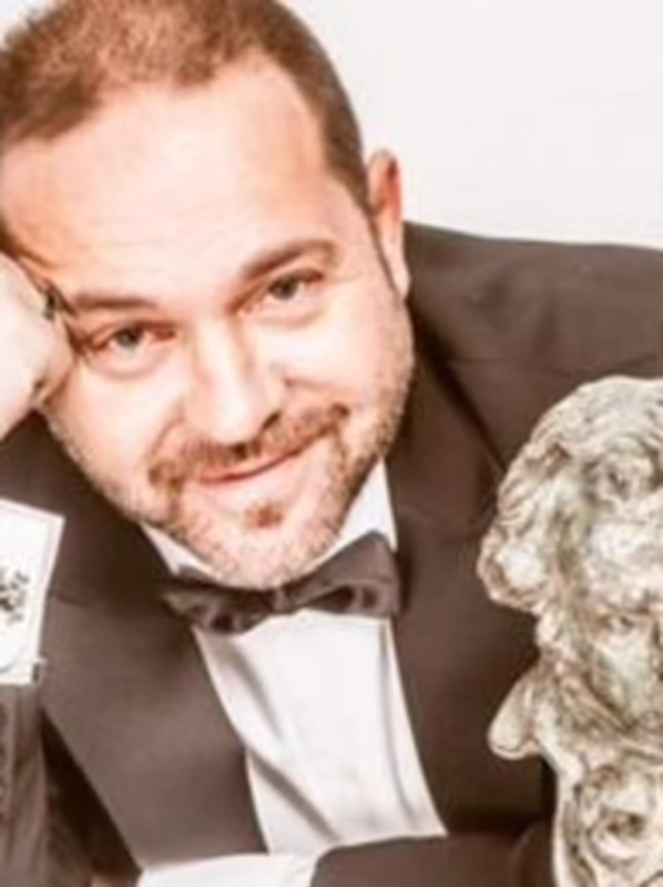 ¿Quién es Emilio Ferrari?