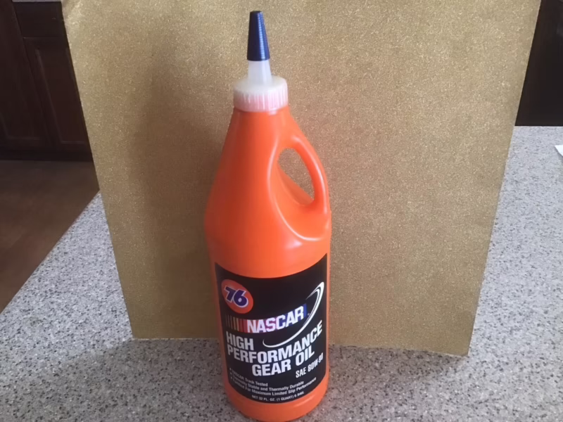 Does NASCAR use Royal Purple oil?
