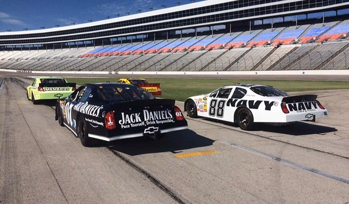 Is there a race track in Fort Worth Texas?