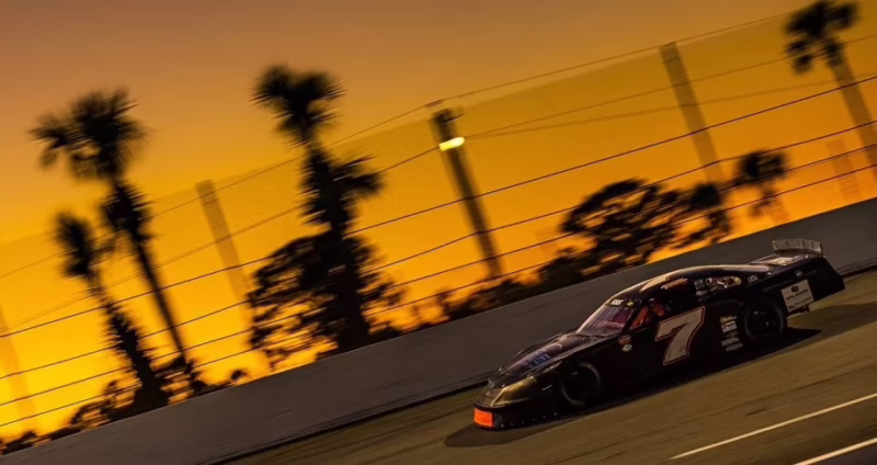 ¿Vale la pena ir a una carrera de NASCAR?