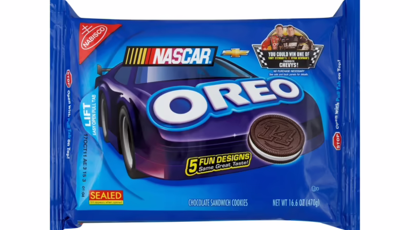 What year did Dale Earnhardt drive the Oreo car?