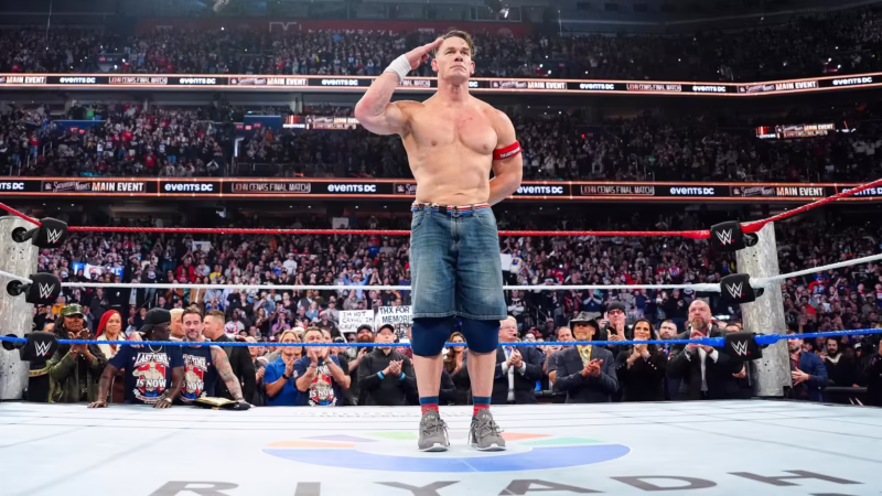 Who is the female pit Reporter for NASCAR?