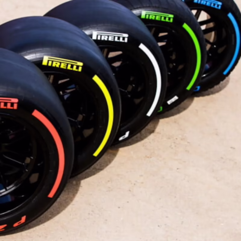 ¿Cuándo se consideran lisos los neumáticos?