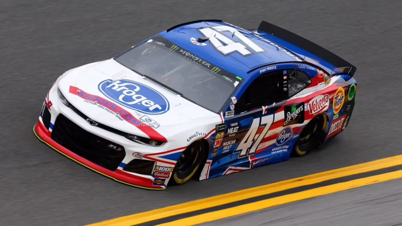 ¿Por qué expulsaron a AJ Allmendinger de NASCAR?