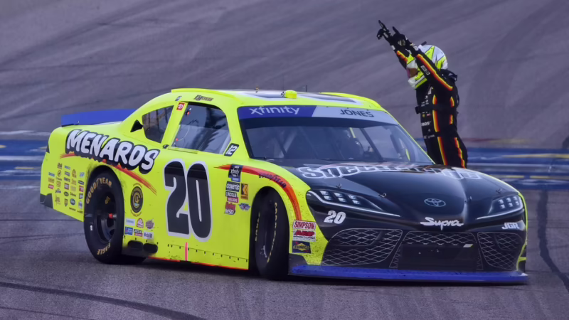 Who won the NASCAR Xfinity race at Kansas?