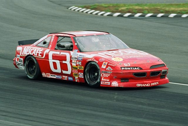 Did Pontiac race in NASCAR?