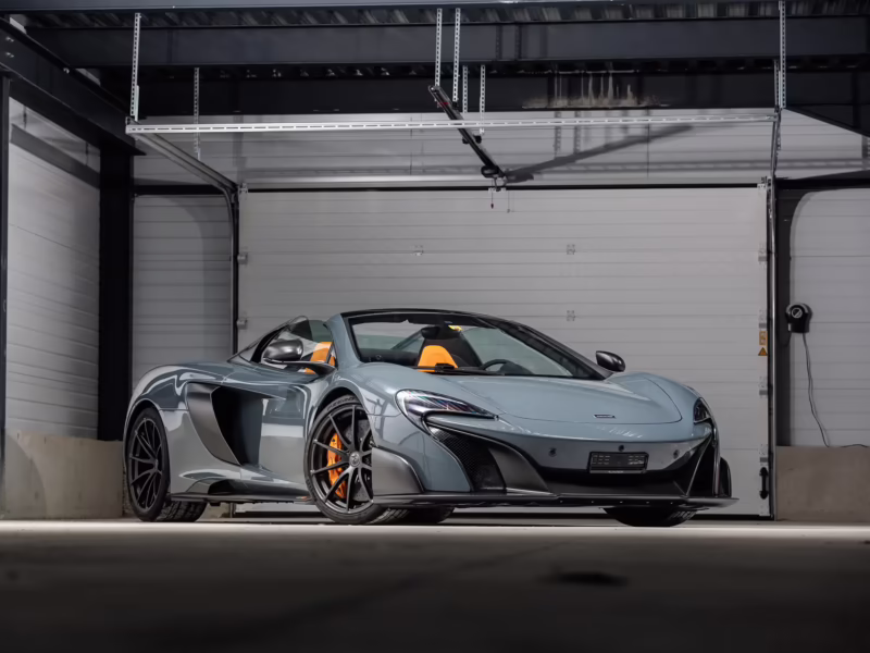 ¿Cuándo salió el McLaren 675LT?