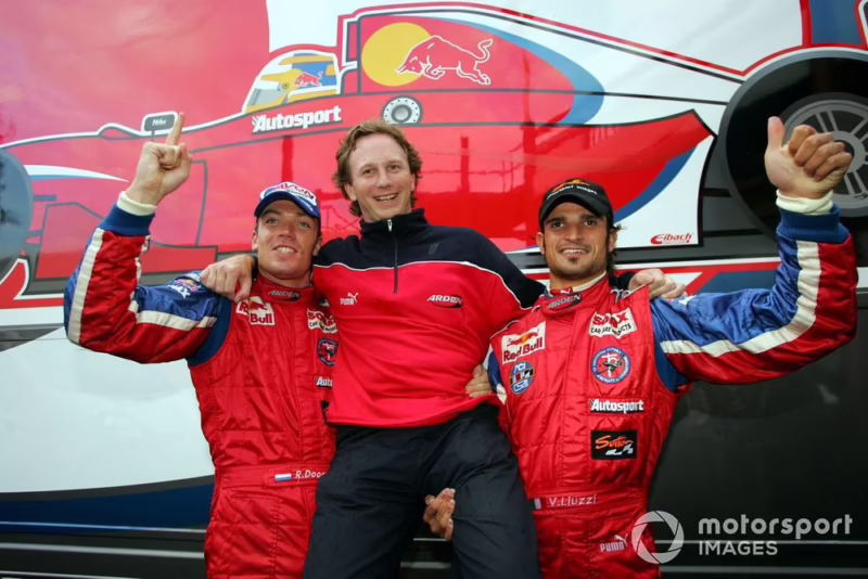 ¿Cuánto gana Christian Horner en Red Bull?