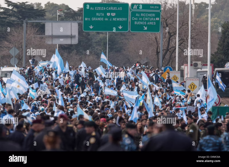 How many people watch the WRC rally?