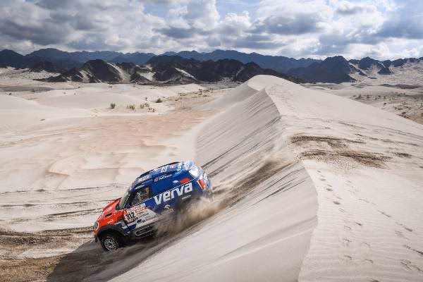 ¿Mattias Ekstrom ganó la etapa 11 del Rally Dakar?