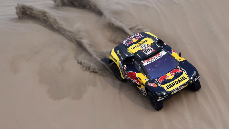 Can anyone race in Dakar?