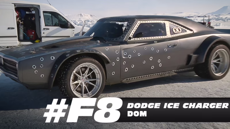 ¿Qué autos se usaron en Rápidos y Furiosos 8?