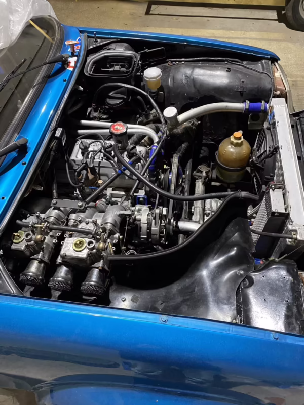 Quel moteur dans une Renault 8 ?