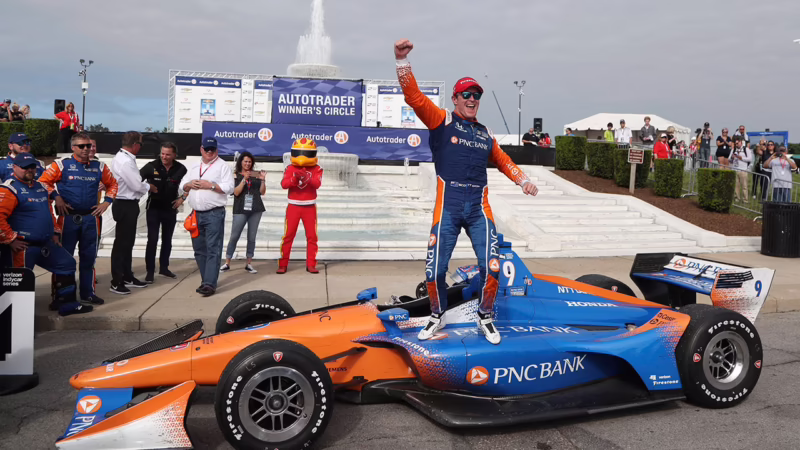 How many IndyCar championships does Scott Dixon have?