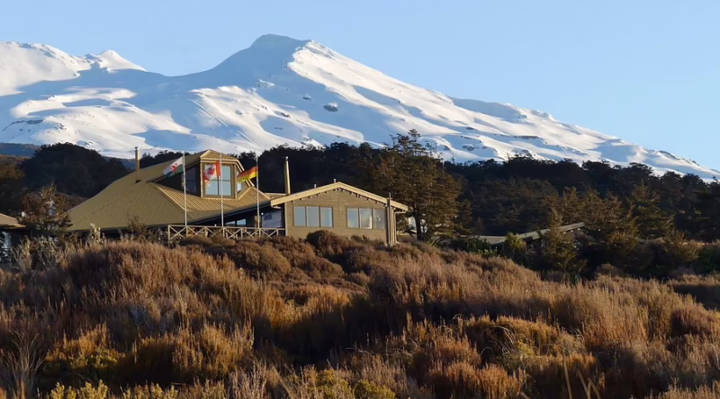 Does Skotel Alpine Resort have a restaurant?
