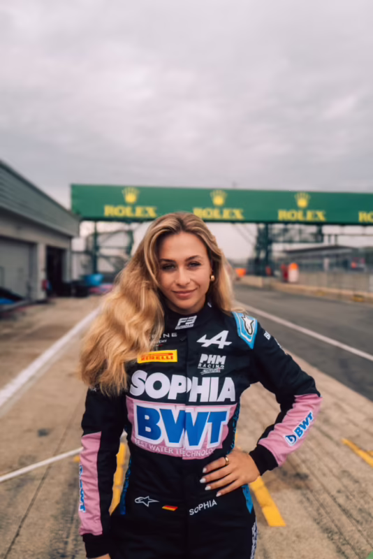 ¿Quién es la mujer piloto de F3?