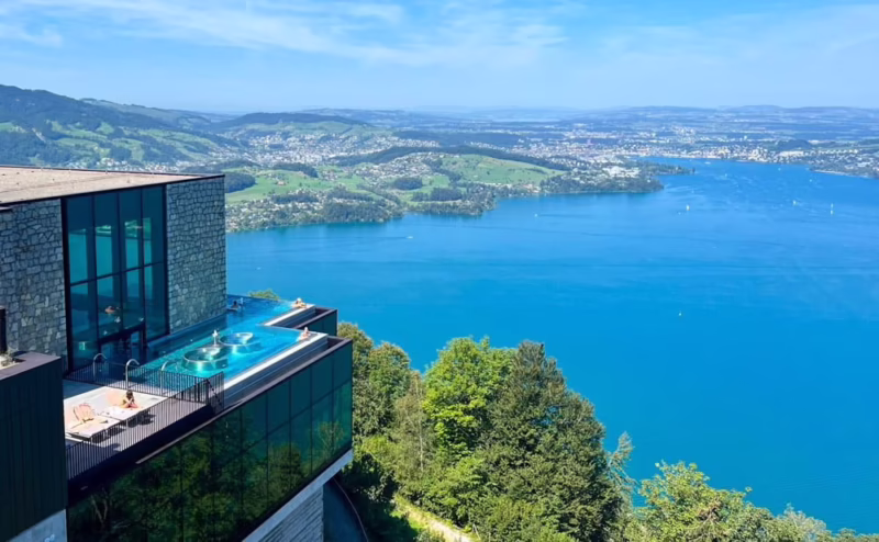 ¿Quién es el piloto reserva de Alpine?