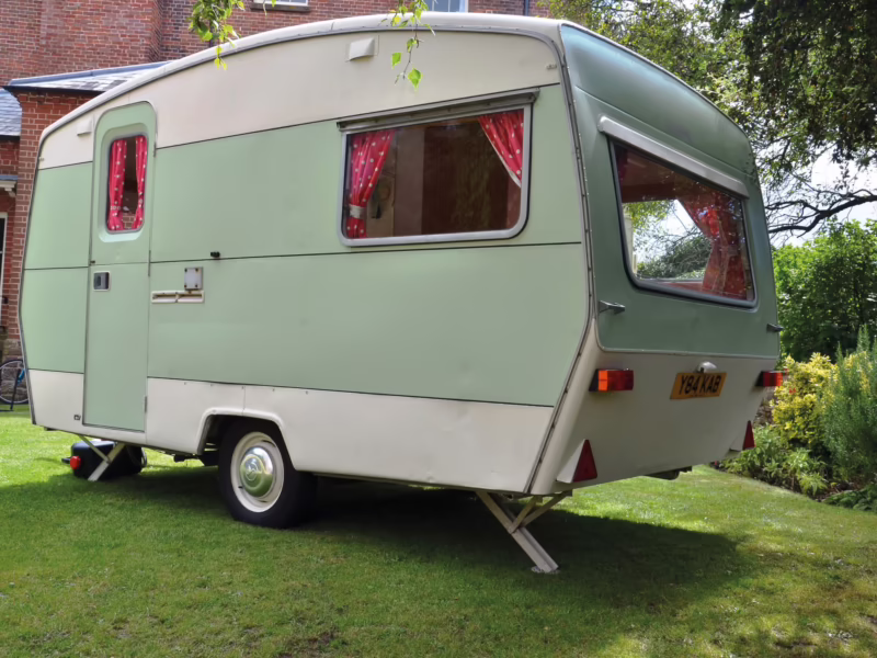 Who makes Sprite Alpine caravans?