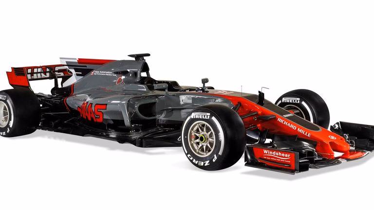 What classic cars does the F1 2017 have?