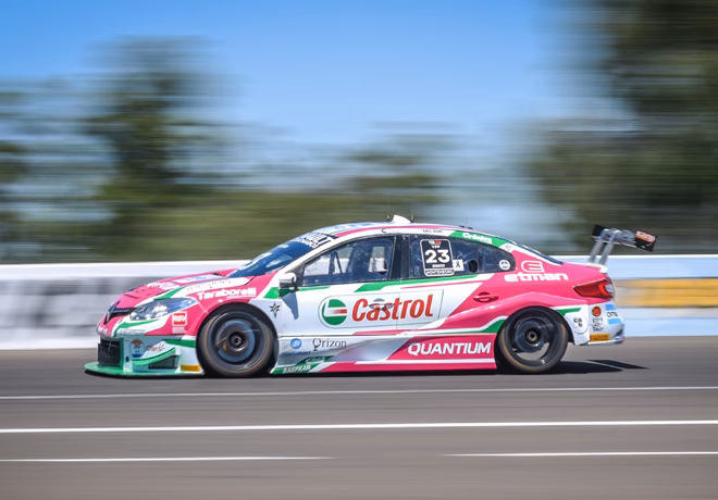 ¿Qué motores usa el súper TC 2000?