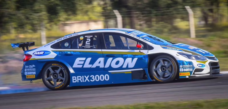 ¿Qué motores usa el súper TC 2000?