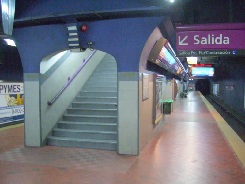 ¿Qué recorrido hace la línea E de Subte?