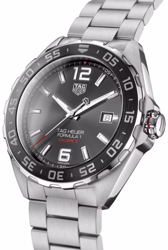 Is TAG Heuer automatic or battery?
