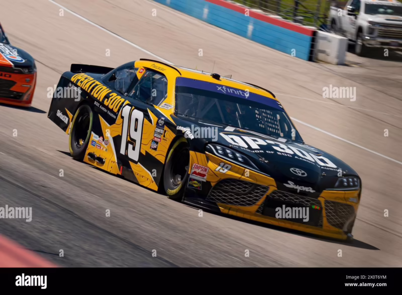 Are Taylor and Tanner Gray twins?