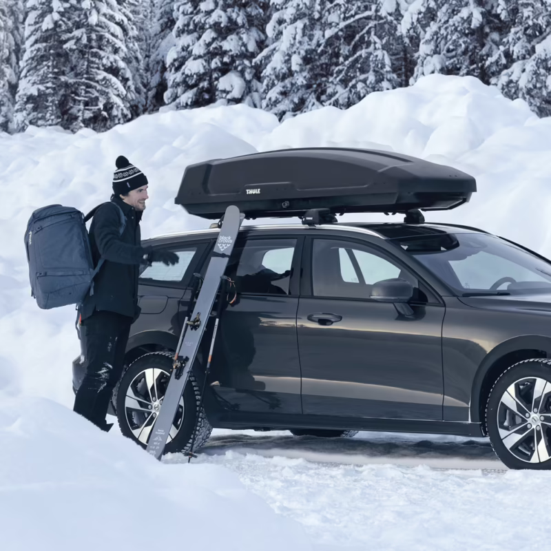 What is the best Thule cargo box for skis?