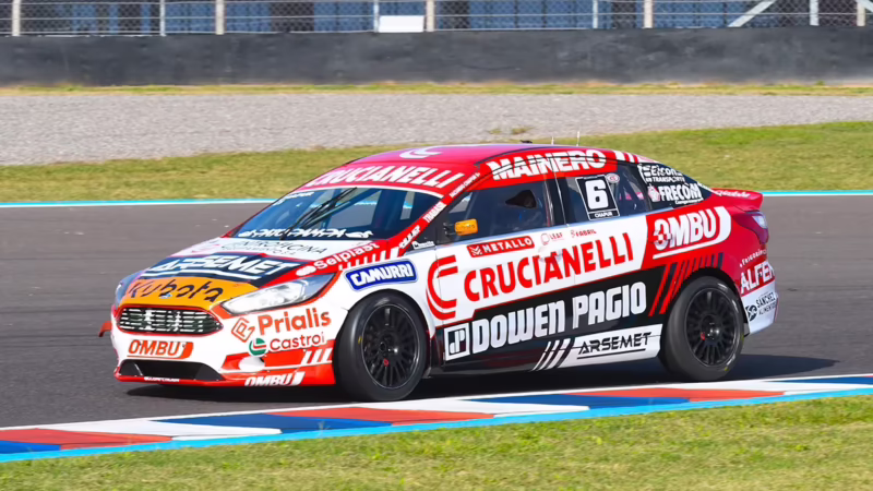 ¿Quién hizo la pole en el Turismo Carretera?