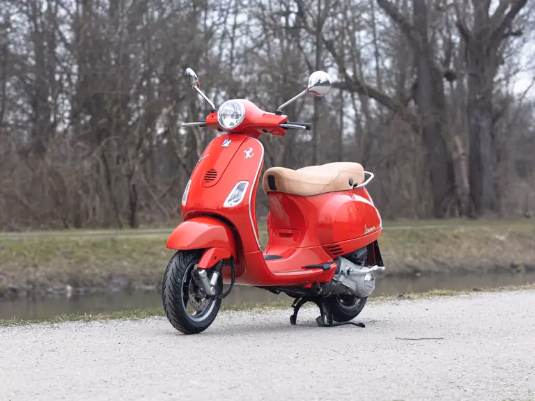 Is there a Ferrari Vespa?