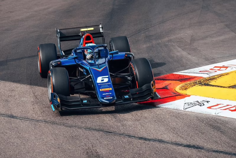 Who drives for Williams F2?