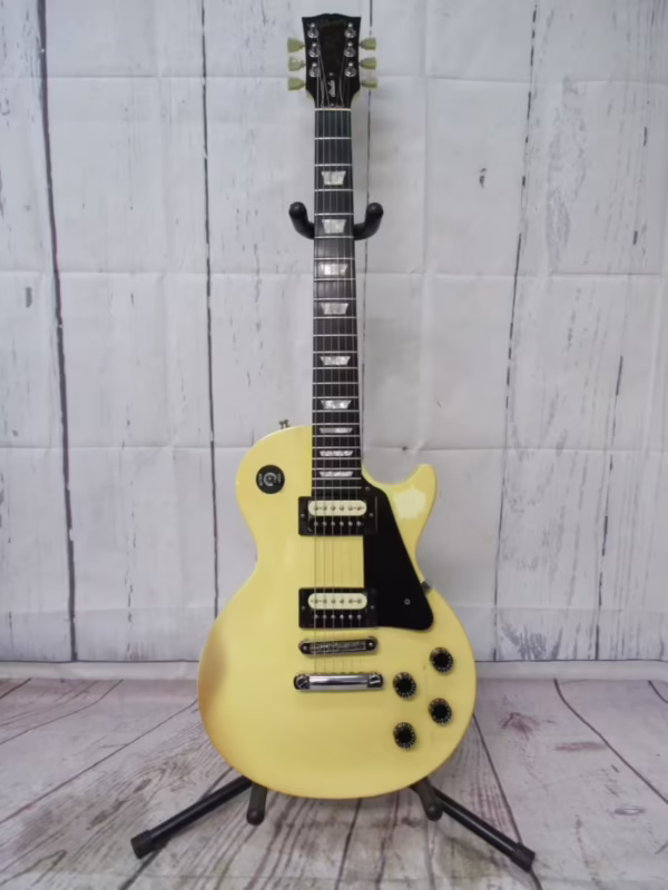 Is Les Paul Studio thinner than Standard?